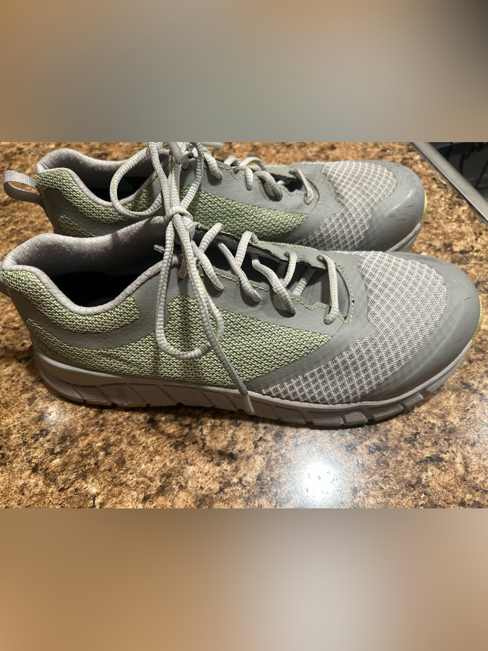 Red Wing Worx 5141 Womens Safety  Steel Toe Athletic Work Shoes  Size 8.5 M